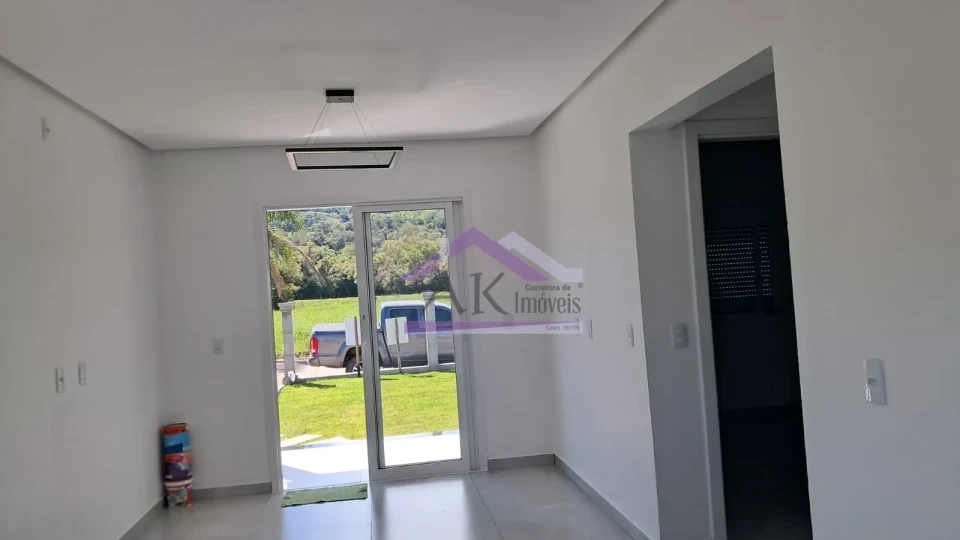 Casa à venda com excelente acabamento em Sao Jose do Hortencio