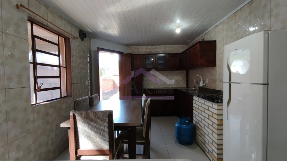 Excelente casa à venda no centro de Picada Café na Serra Gaúcha