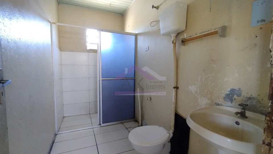 Imagens do imóveis Duas casas em mesmo terreno à venda em excelente bairro na cidade de Picada Café na Serra Gaúcha