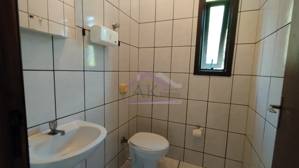 Imagens do imóveis Ampla sala comercial para locação no Centro da cidade de Picada Café