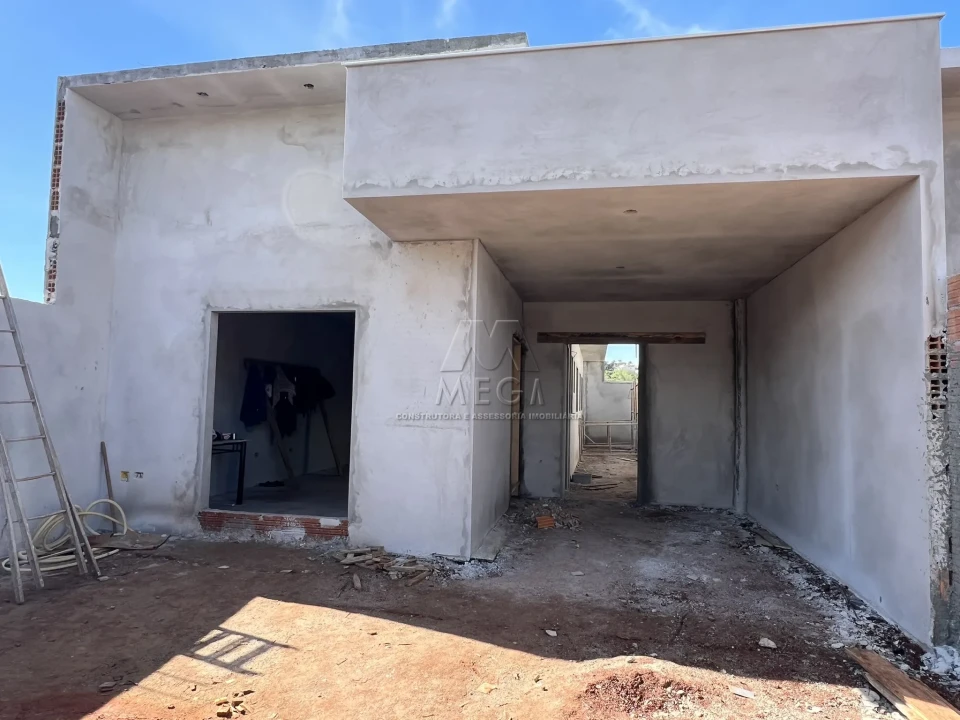 CASA À VENDA - PARQUE DO VALE
