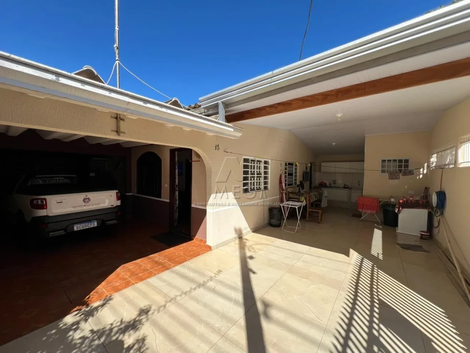 CASA TERREA - Jardim Pinheiro