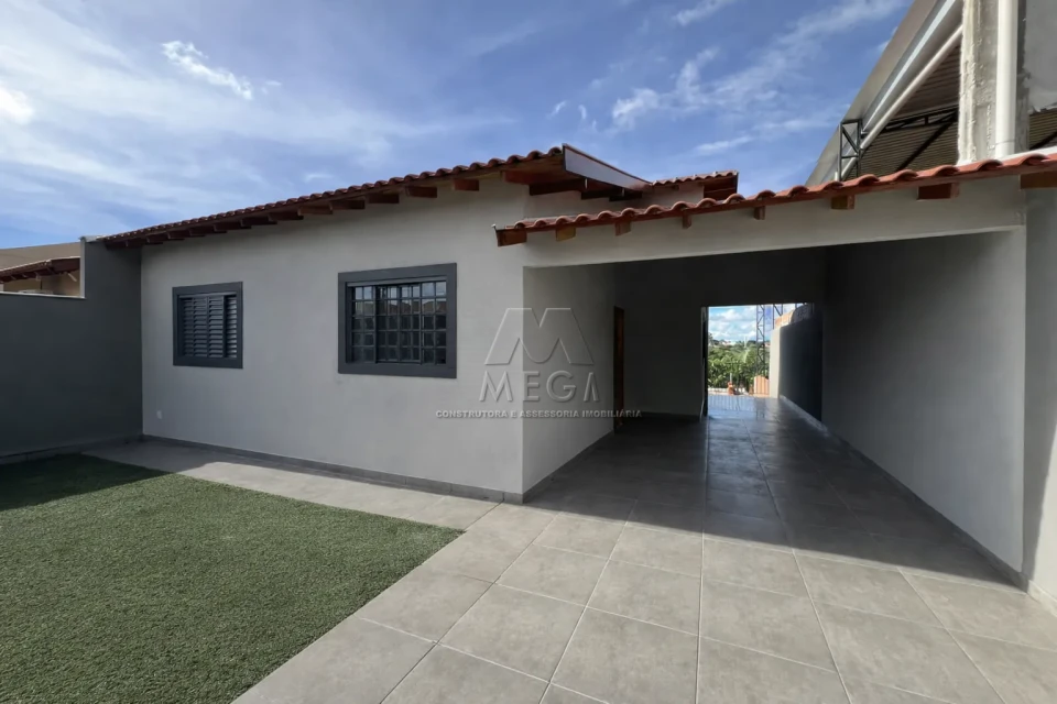 CASA À VENDA - JARDIM DO LAGO I