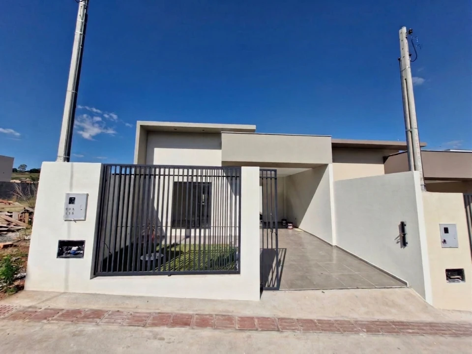 CASA À VENDA - PARQUE DO VALE