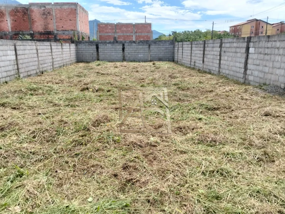 Imagens do imóveis terreno à venda em peruíbe – 250m² – excelente oportunidade