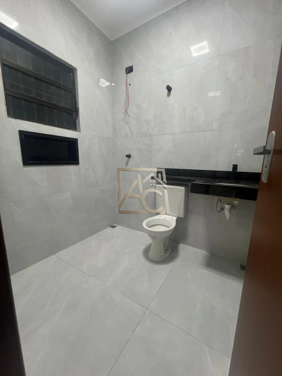 Imagens do imóveis casa com piscina – lado praia – 5 vagas