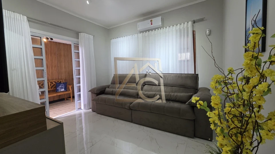 Imagens do imóveis Casa À Venda Guilhermina Praia Grande