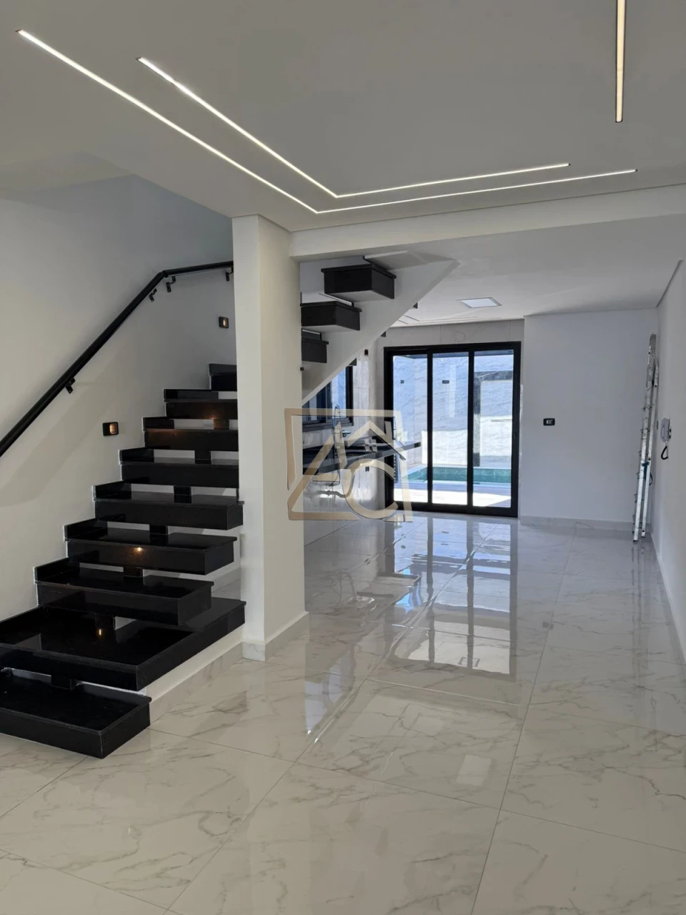 Imagens do imóveis triplex 4 suítes – piscina – boqueirão