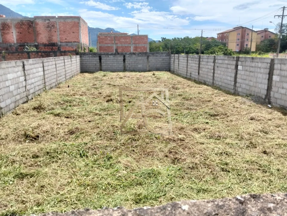 Imagens do imóveis terreno à venda em peruíbe – 250m² – excelente oportunidade