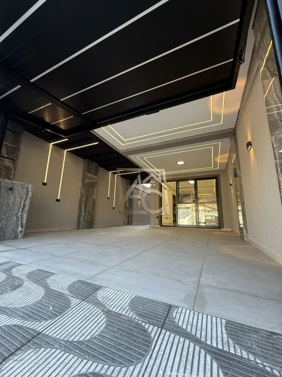 Imagens do imóveis triplex 4 suítes – piscina – boqueirão