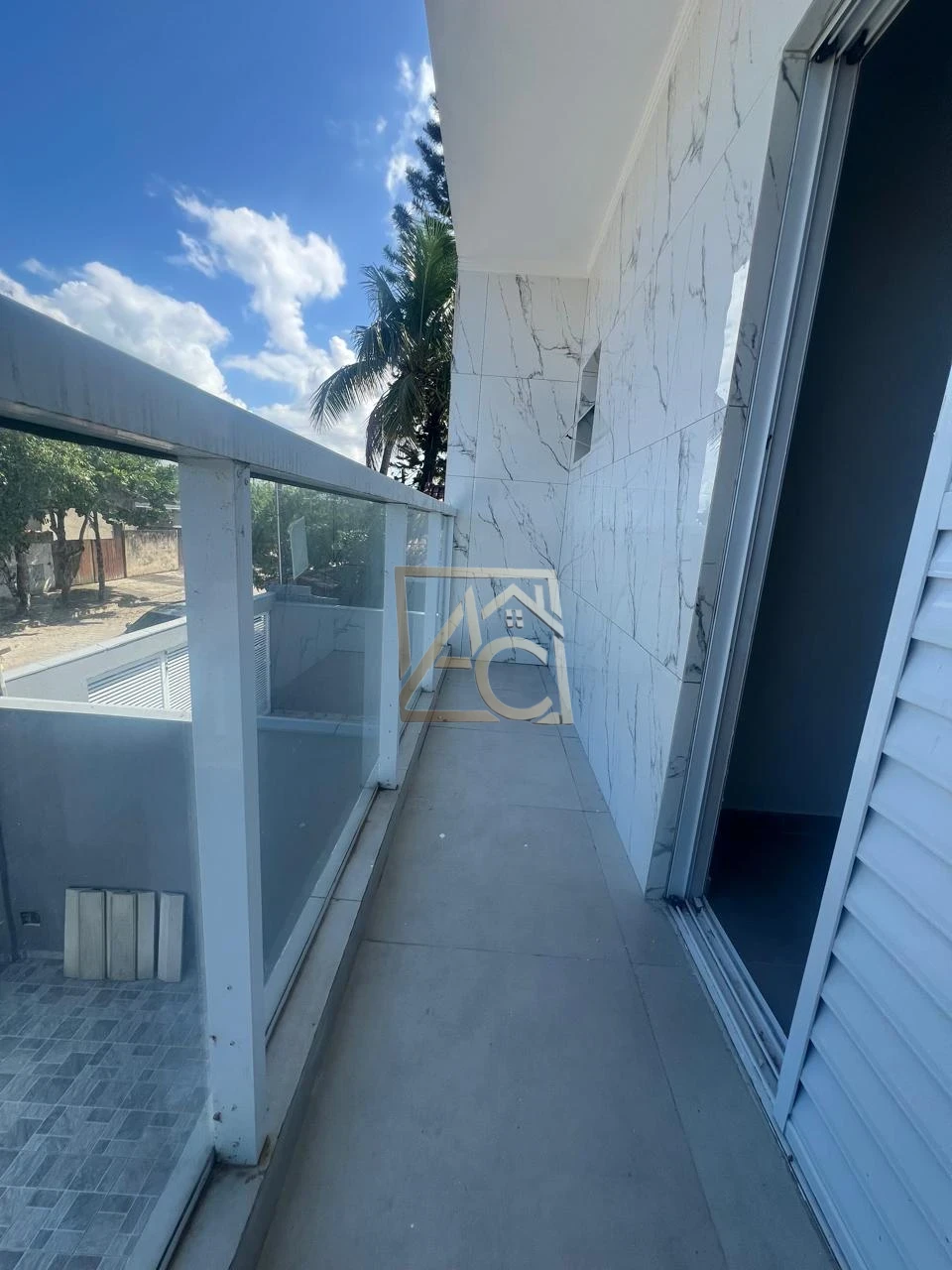 Imagens do imóveis sobrado com piscina – lado praia – itanhaém