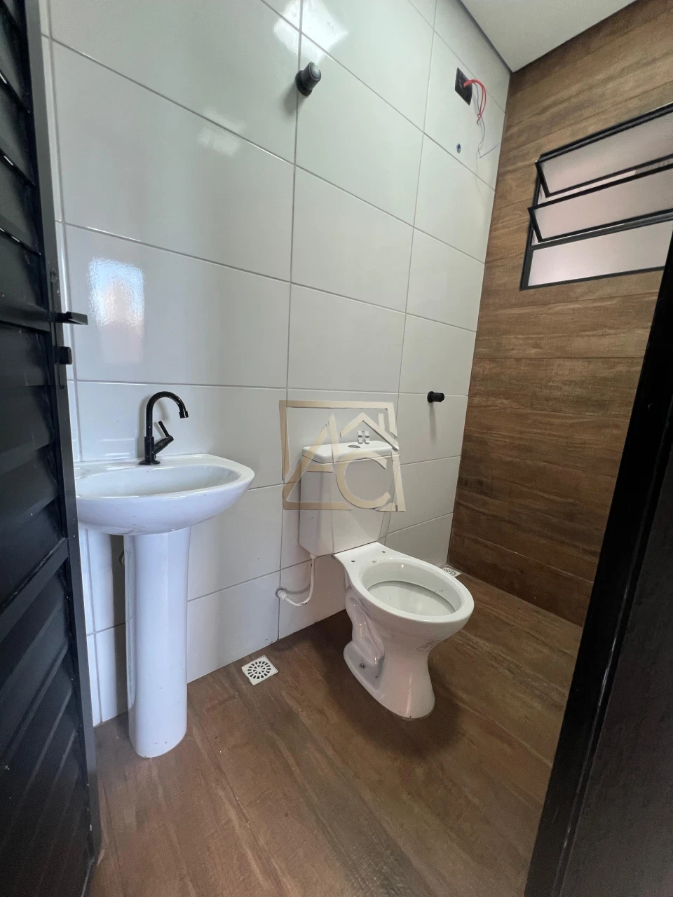 Imagens do imóveis casa com piscina – lado praia – 5 vagas