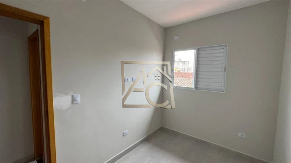 Imagens do imóveis sobrado novo – 2 dorms – perto da praia