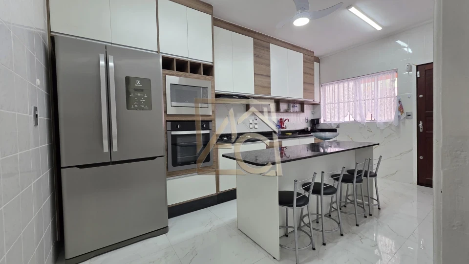 Imagens do imóveis Casa À Venda Guilhermina Praia Grande