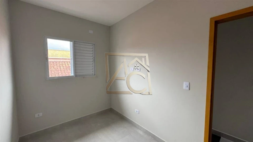Imagens do imóveis sobrado novo – 2 dorms – perto da praia