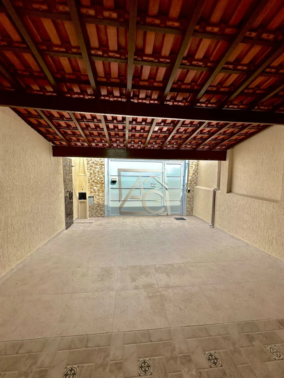 Imagens do imóveis Casa à Venda no Caiçara – Praia Grande/SP | 2 Dormitórios | Piscina | 2 Vagas