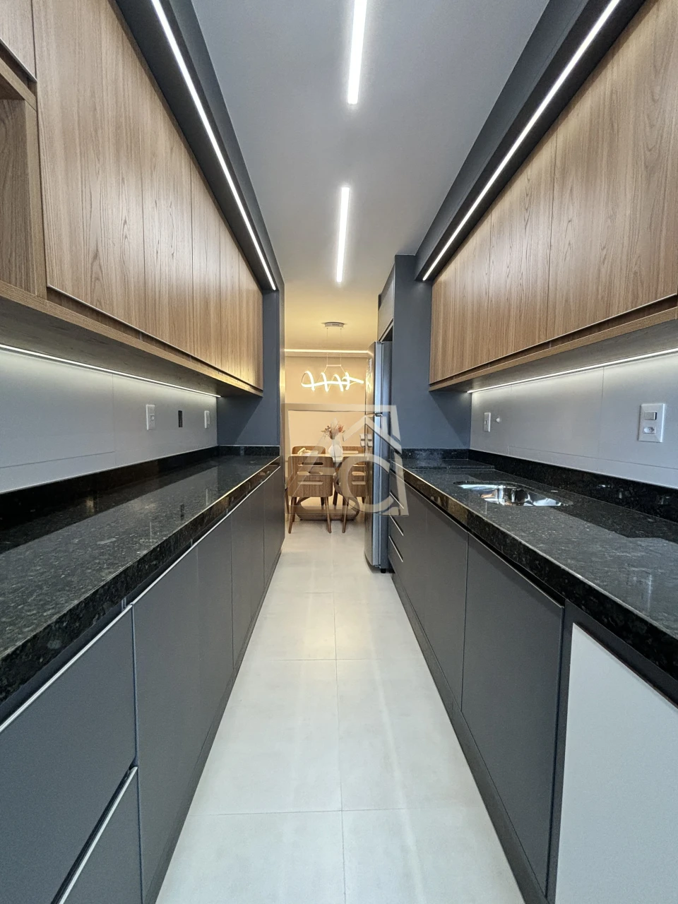 Imagens do imóveis Apartamentos de 2 Dormitórios com Suíte no Boqueirão | 2 Vagas | Praia Grande