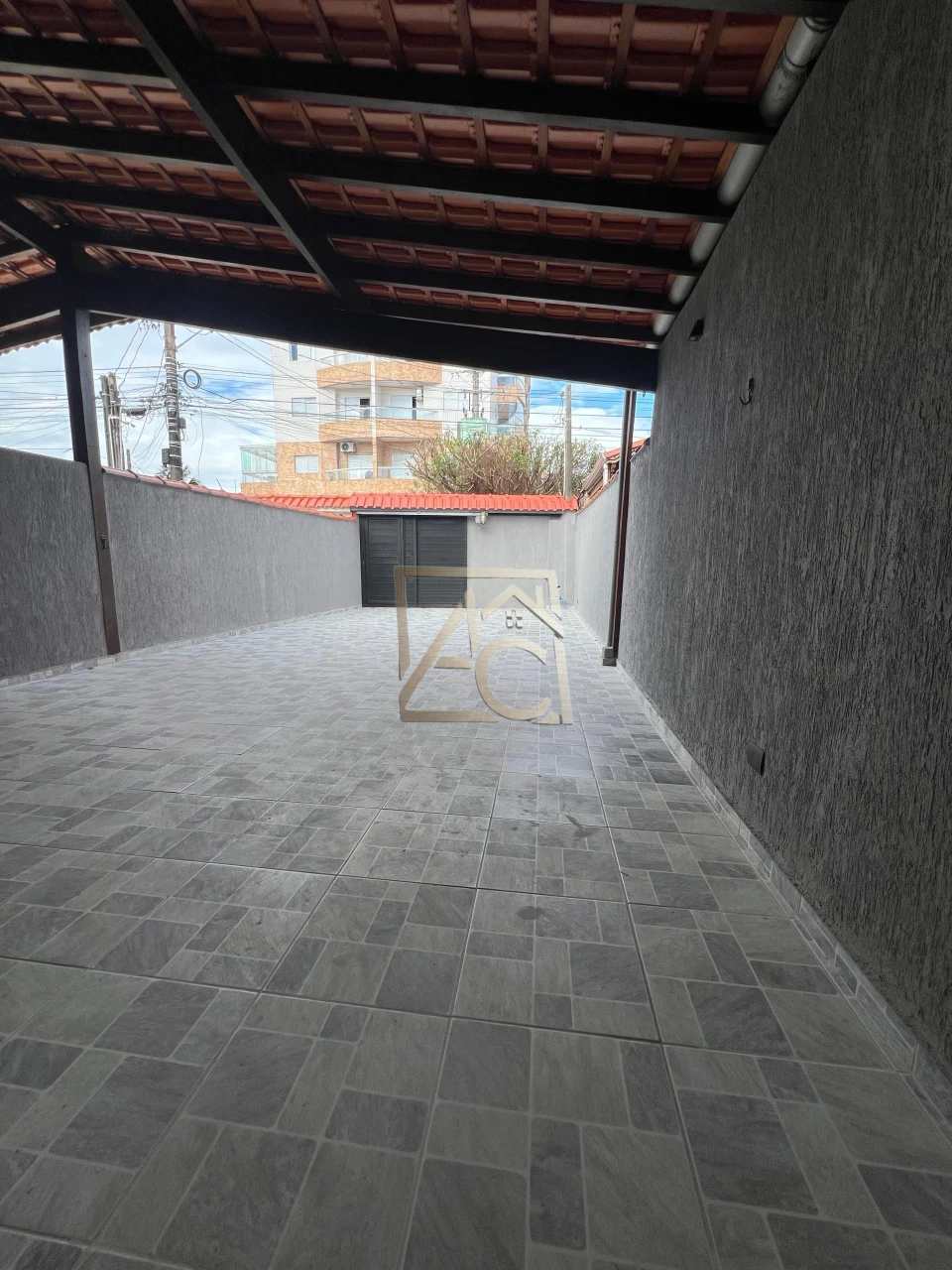 Imagens do imóveis casa com piscina – lado praia – 5 vagas