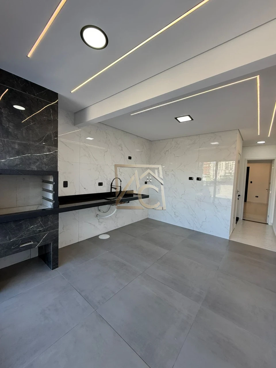 Imagens do imóveis triplex 4 suítes – piscina – boqueirão