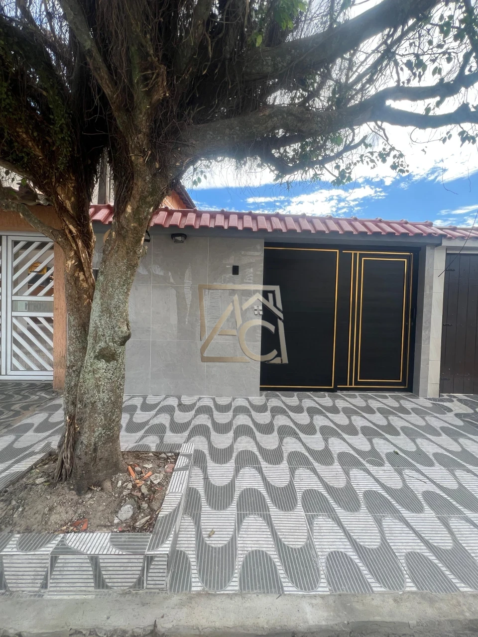 Imagens do imóveis casa com piscina – lado praia – 5 vagas