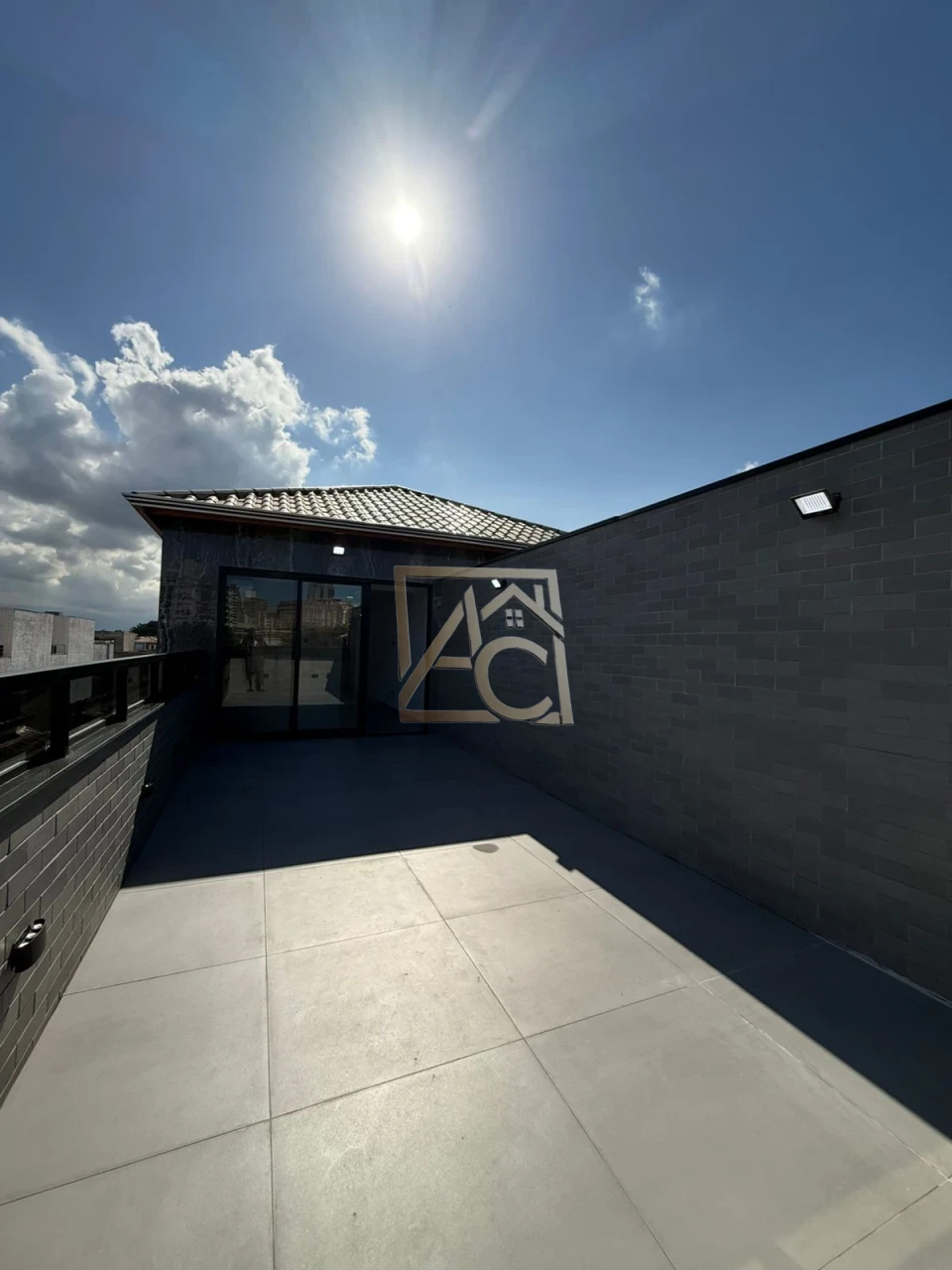 Imagens do imóveis triplex 4 suítes – piscina – boqueirão
