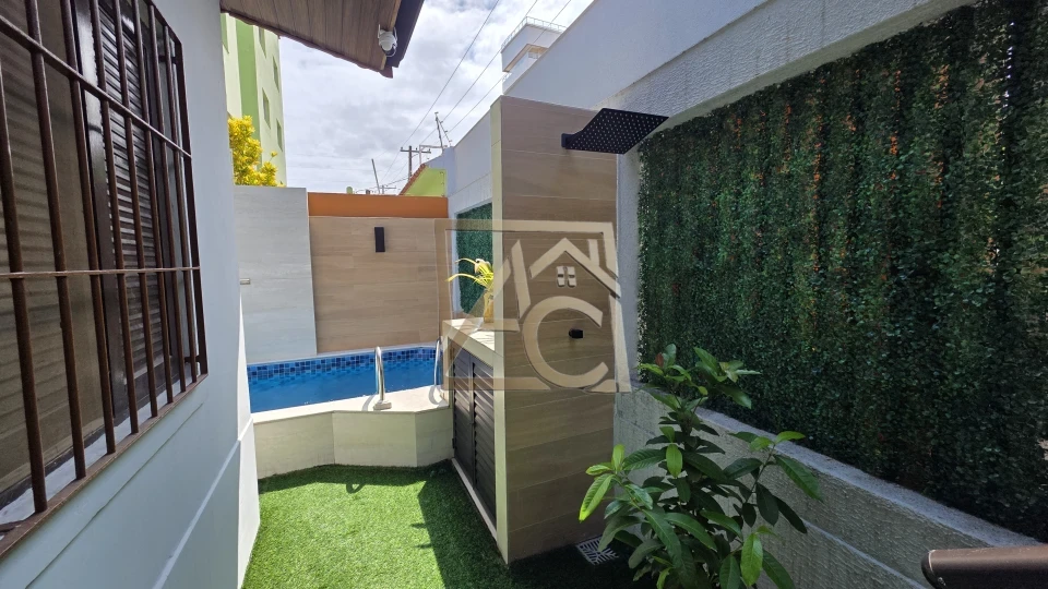 Imagens do imóveis Casa À Venda Guilhermina Praia Grande