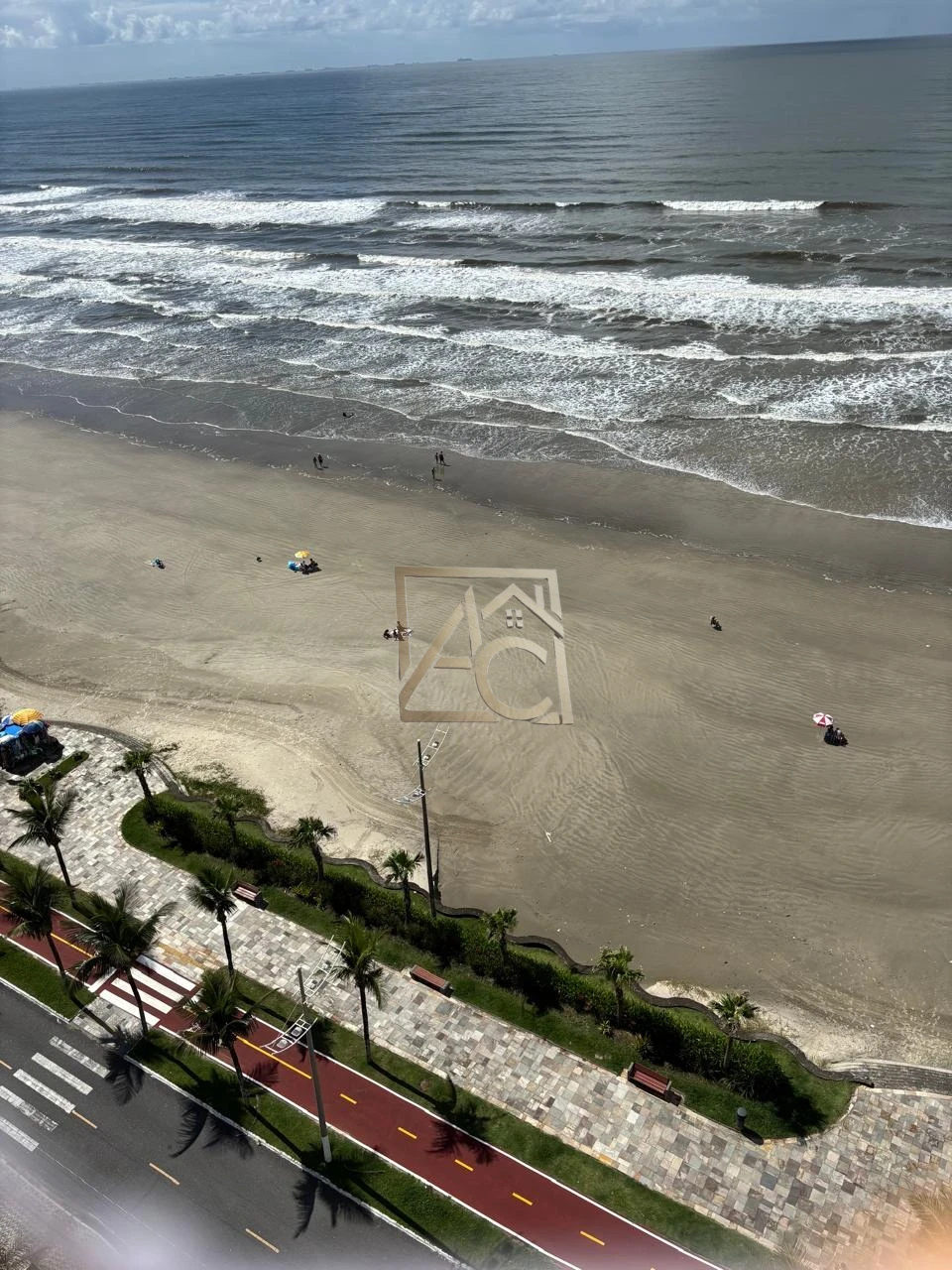 Imagens do imóveis 3 dorms suíte – frente mar – lazer completo