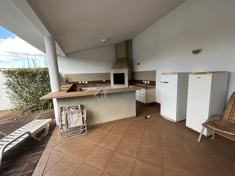 Excelente casa térrea no Jd. Itatiaia para venda