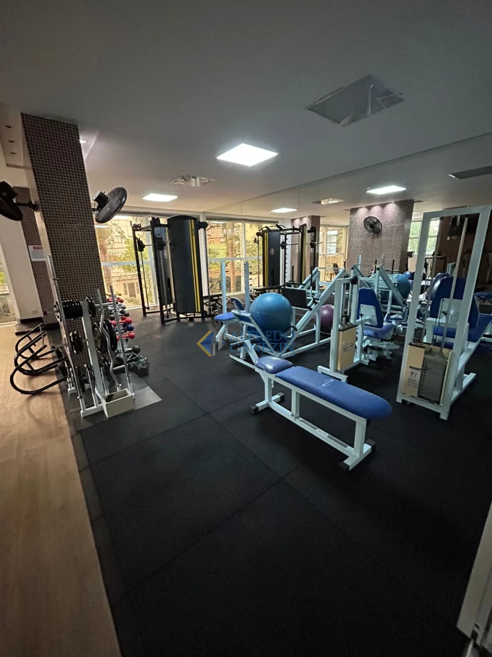 Apartamento mobiliado para locação Residencial Soho Paranaguá Londrina