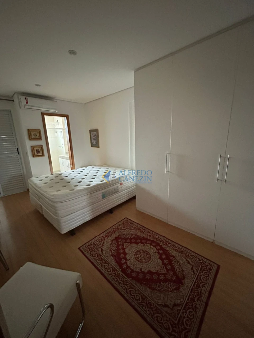 Apartamento mobiliado para locação Residencial Soho Paranaguá Londrina