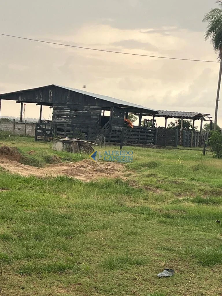 Fazenda em Tapira/PR com 247 alqueires, plantando 172 alq, beira do Rio Ivaí