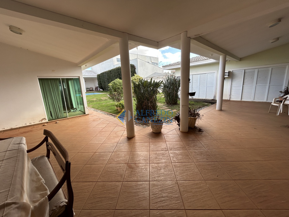 Excelente casa térrea no Jd. Itatiaia para venda