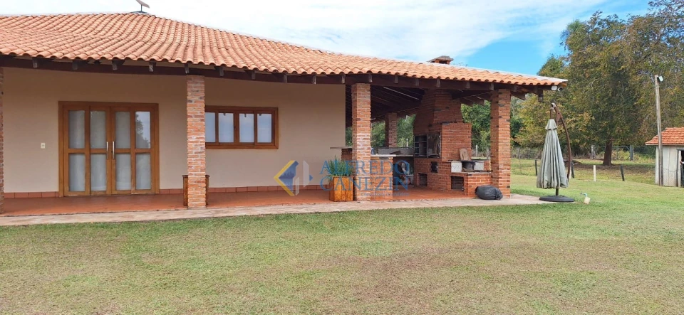 Fazenda em Tapira/PR com 247 alqueires, plantando 172 alq, beira do Rio Ivaí