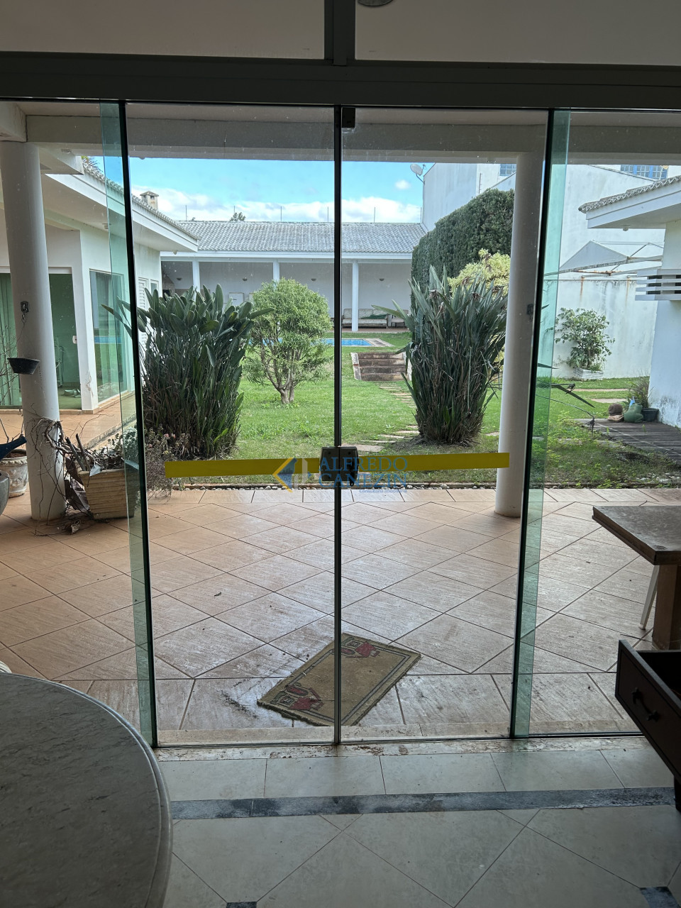 Excelente casa térrea no Jd. Itatiaia para venda