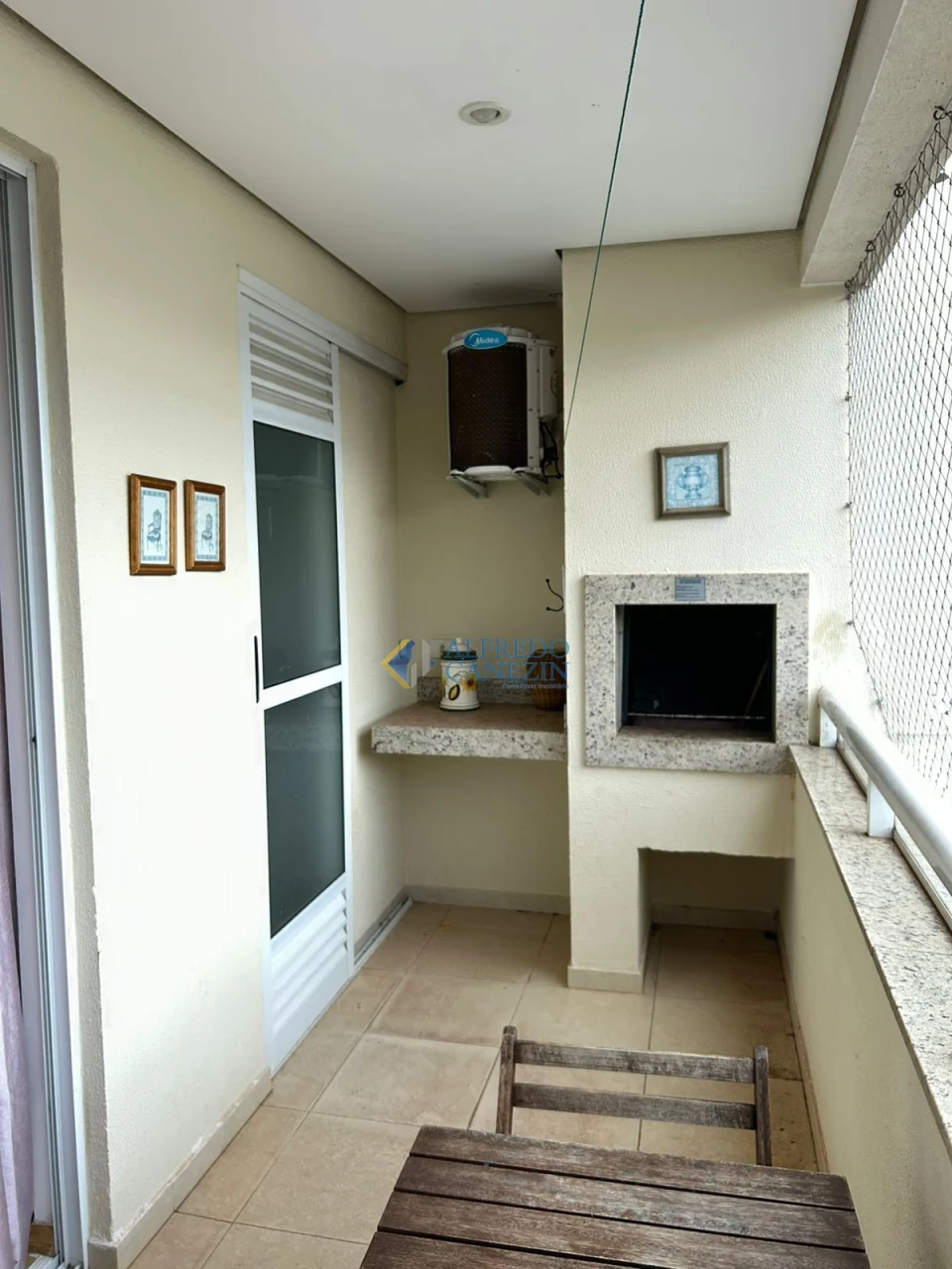 Apartamento mobiliado para locação Residencial Soho Paranaguá Londrina