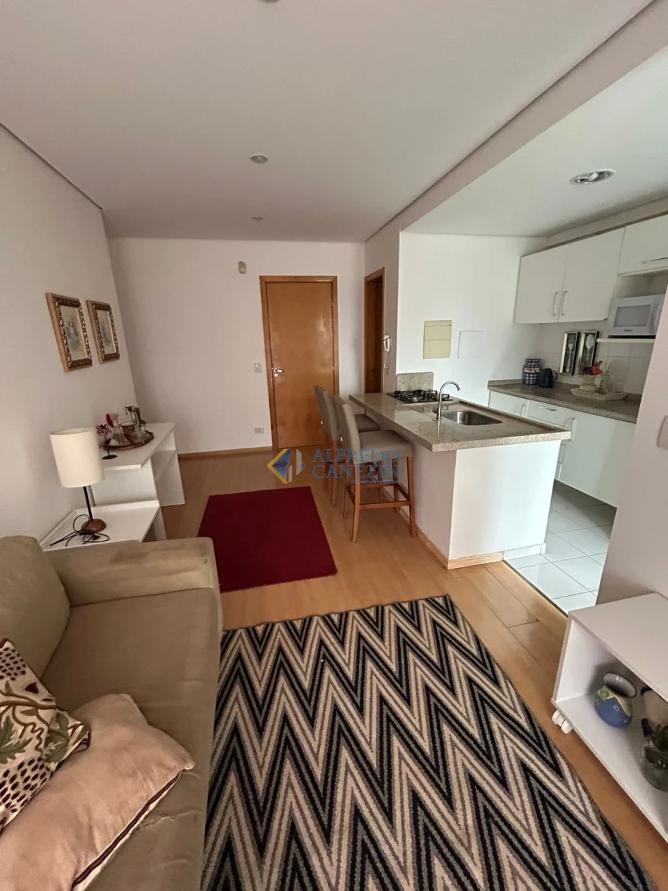 Apartamento mobiliado para locação Residencial Soho Paranaguá Londrina