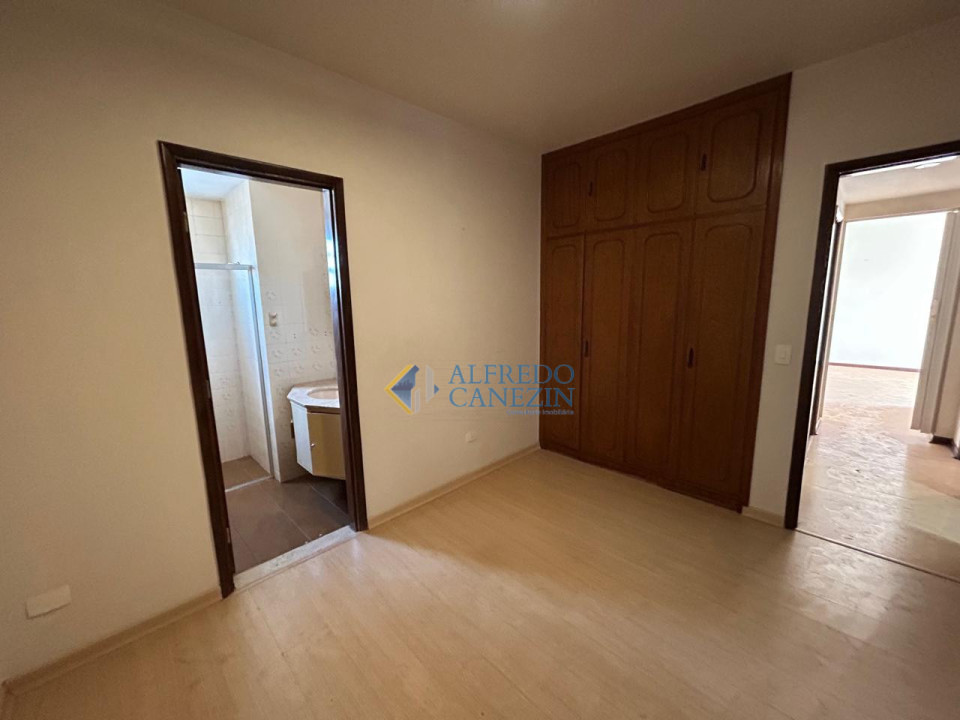 Apartamento à venda ao lado do INSS no Jardim Shangri-lá em Londrina