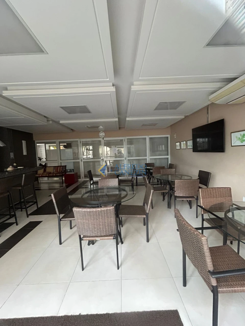 Apartamento mobiliado para locação Residencial Soho Paranaguá Londrina