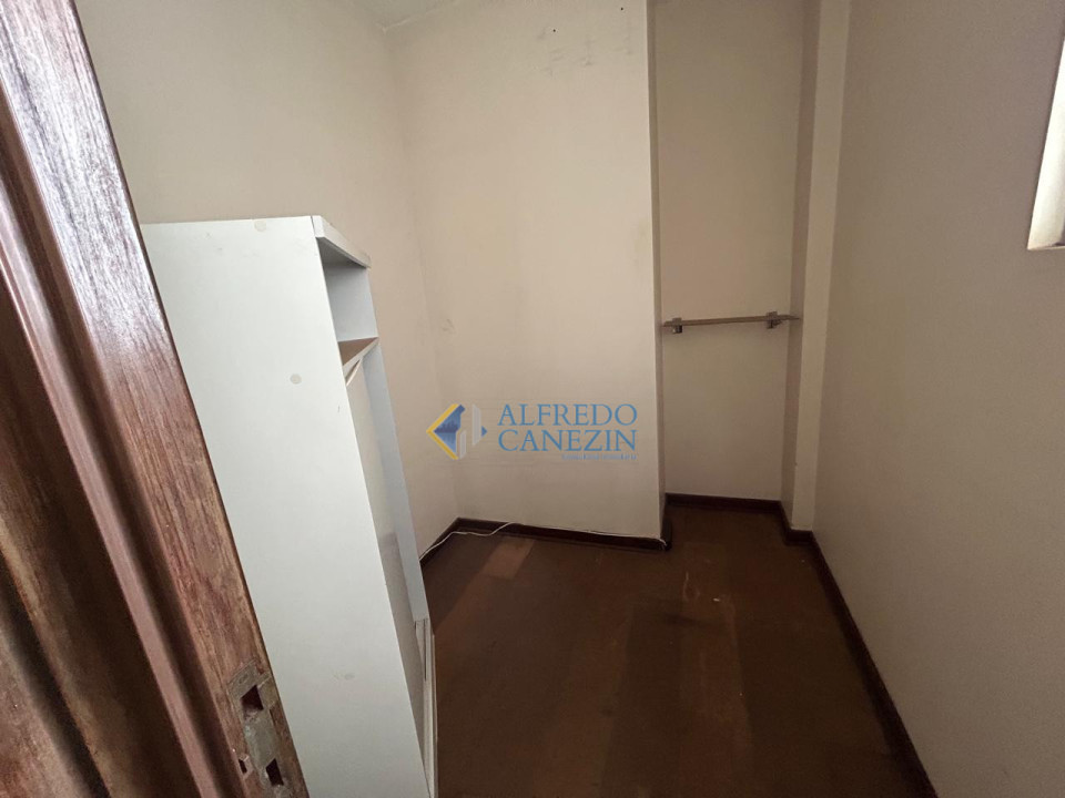 Apartamento à venda ao lado do INSS no Jardim Shangri-lá em Londrina