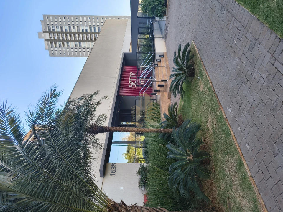 Apartamento (3 dormitorios na Quinta da primavera)