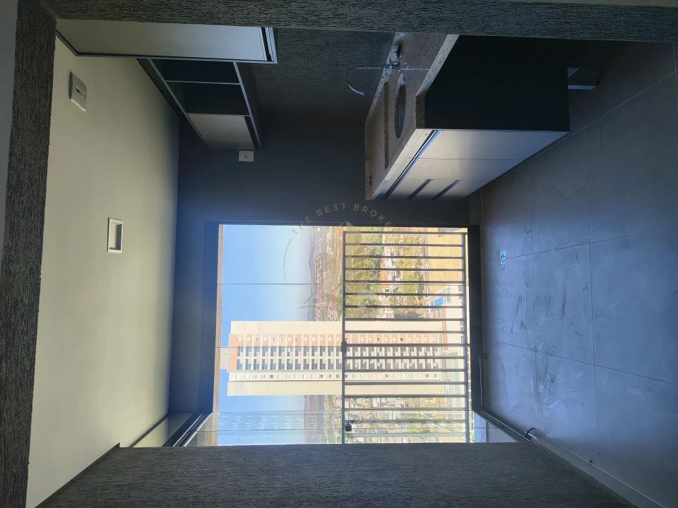 Apartamento (3 dormitorios na Quinta da primavera)