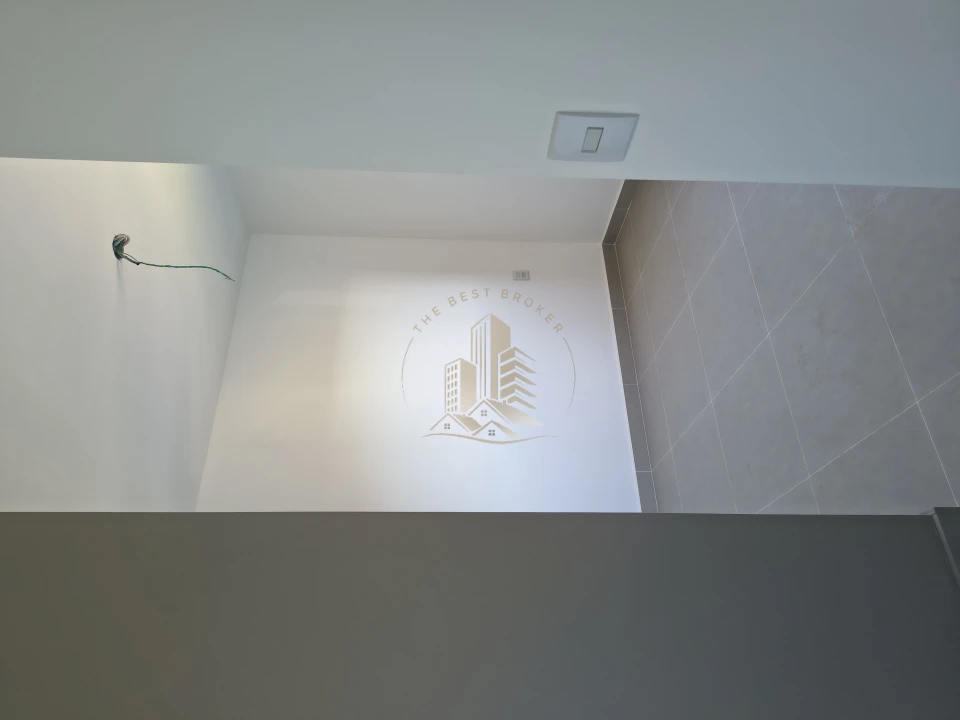 Apartamento (3 dormitorios na Quinta da primavera)