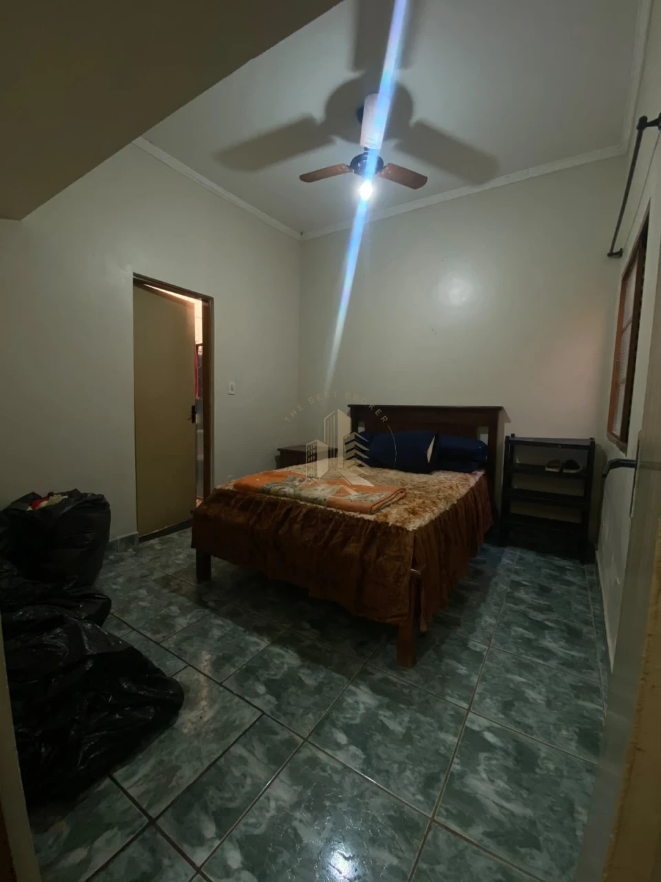 Imagens do imóveis CASA PERTO DA  AV. SAUDADE -  CAMPOS ELISIOS