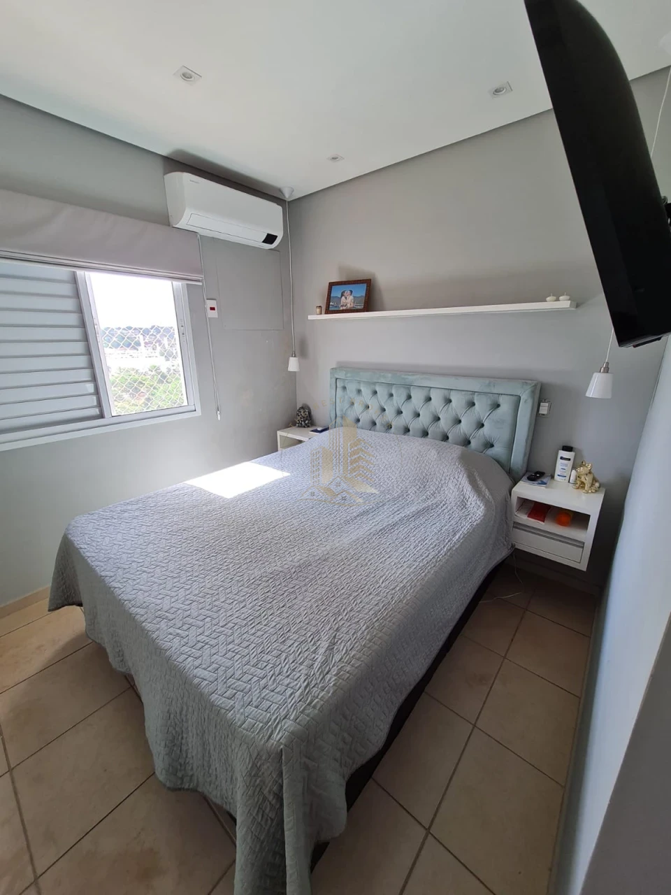 Imagens do imóveis APARTAMENTO PORTEIRA FECHADA NA AV. CARAMURU