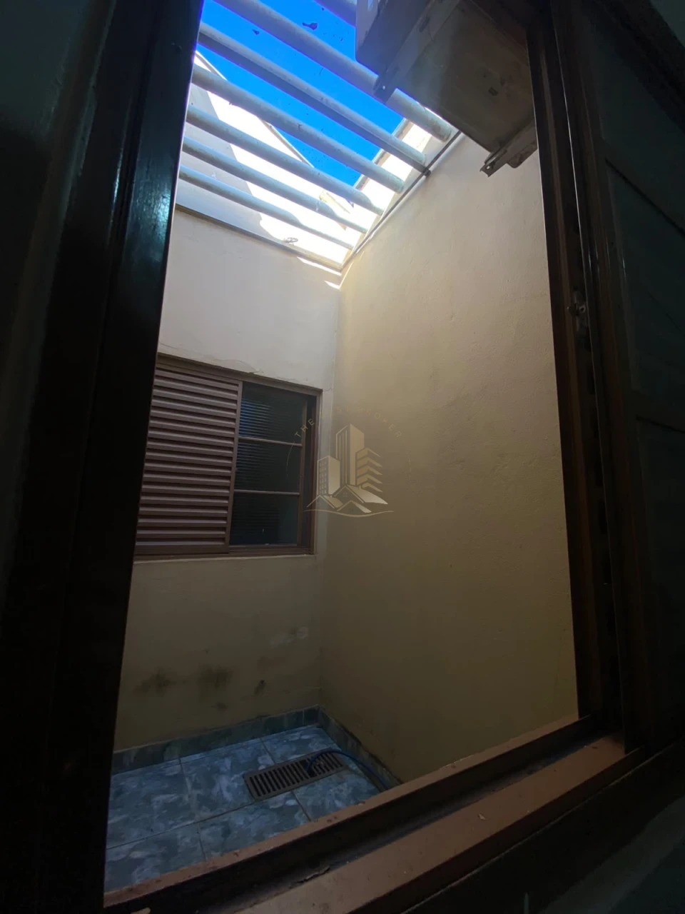 Imagens do imóveis CASA PERTO DA  AV. SAUDADE -  CAMPOS ELISIOS
