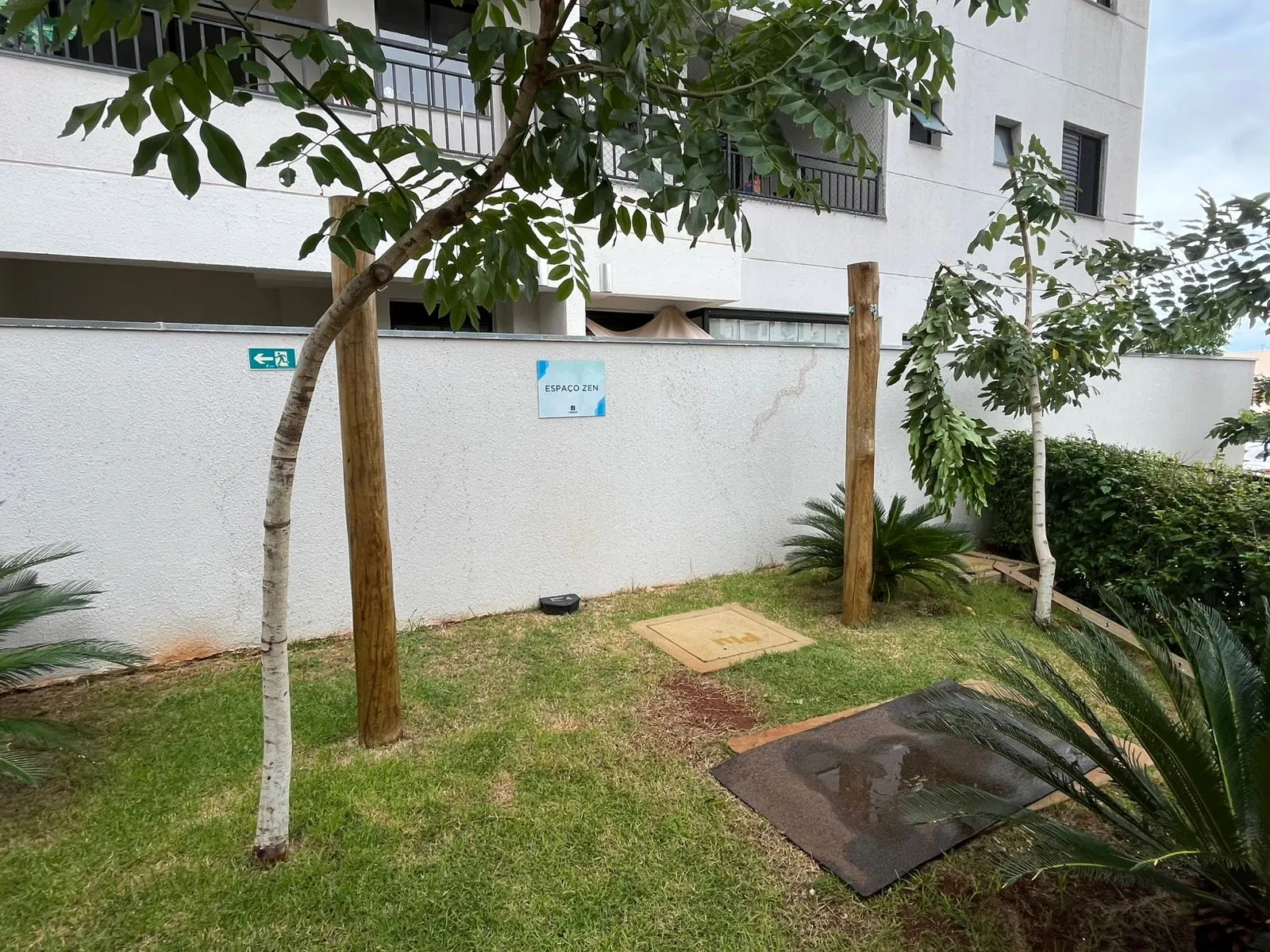 Apartamento com quintal no Sumarezinho