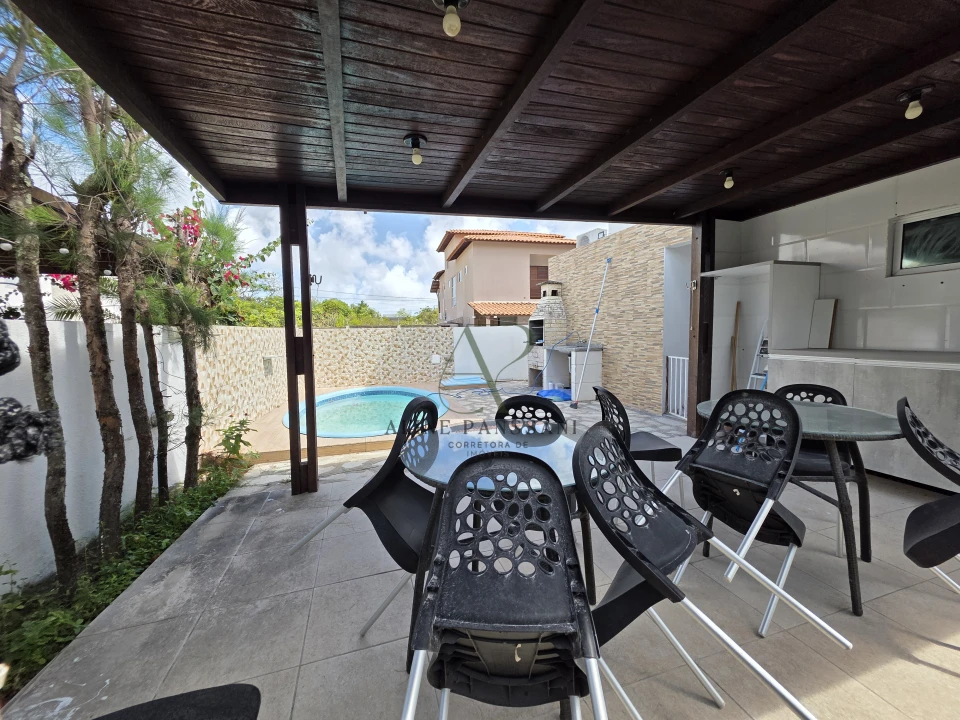 Imagens do imóveis CASA PARA LOCAÇÃO ANUAL, 03 SUÍTES, ESCRITÓRIO, SOLÁRIUM, PISCINA, INTERMARES