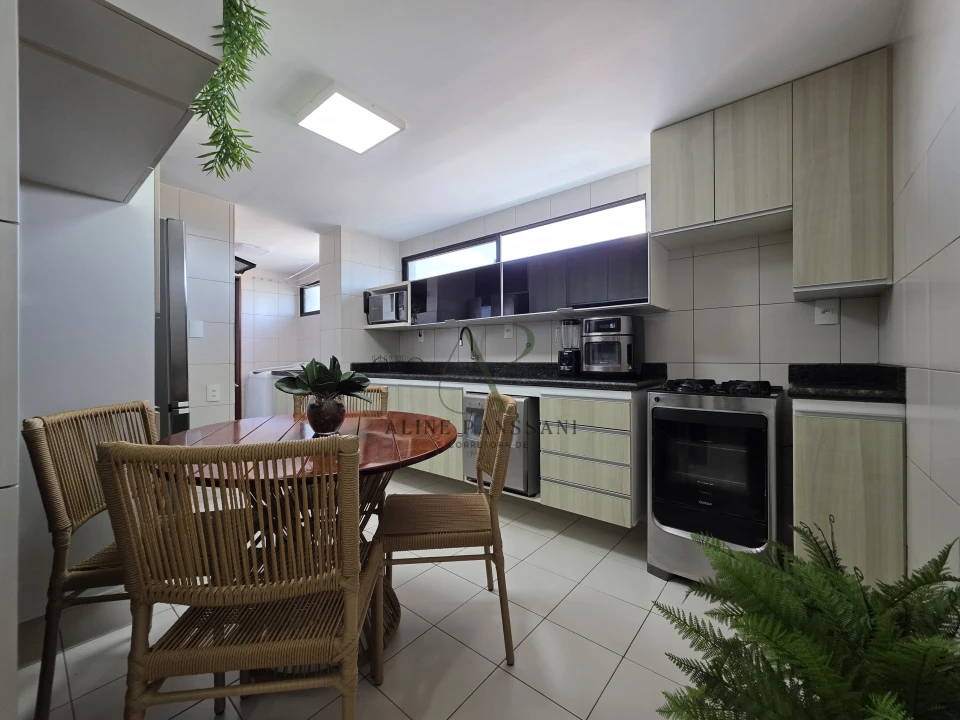 Imagens do imóveis APARTAMENTO À VENDA EM INTERMARES COM 113m², 3 QUARTOS, 1 SUÍTE, DCE COMPLETA, DUAS VARANDAS, NASCENTE SUL, 1 VAGA