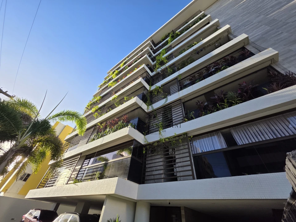Imagens do imóveis VENDE-SE APTO EM CONDOMÍNIO DE ALTO PADRÃO, 3 SUÍTES, 147M², 2 VAGAS, DCE COMPLETA, INTERMARES