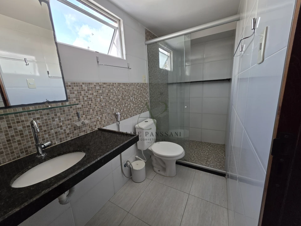 Imagens do imóveis CASA PARA LOCAÇÃO ANUAL, 03 SUÍTES, ESCRITÓRIO, SOLÁRIUM, PISCINA, INTERMARES